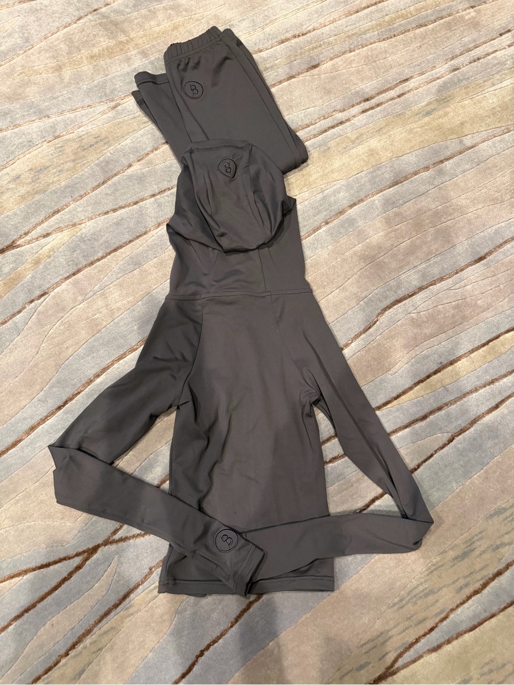 Body by Raven Body Basics Set (FLARED) in Charcoal (XS) - Picture 7 of 8
